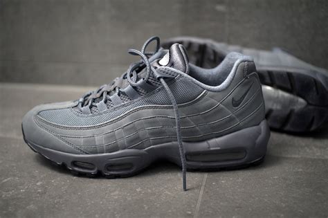 damen nike air max 95 weis grau|Damen Grau Air Max 95 Schuhe. Nike DE.